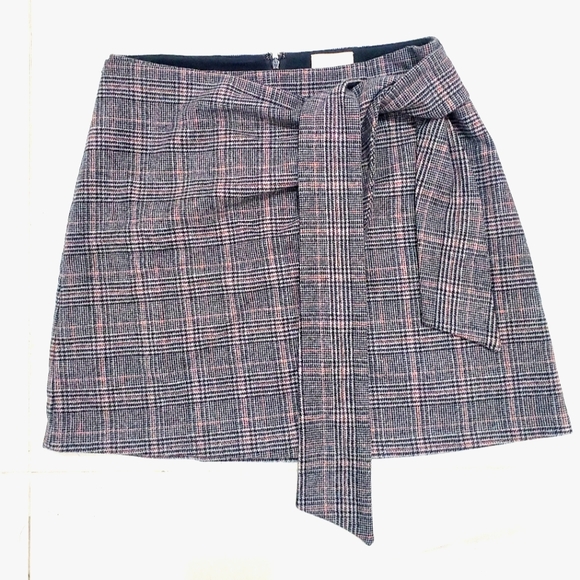 Aritzia wool front tie skirt - Picture 1 of 3